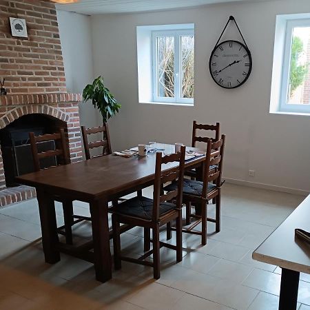 A L'Ombre Des Bois, Chambre Double Vue Jardin Neung-sur-Beuvron Kültér fotó