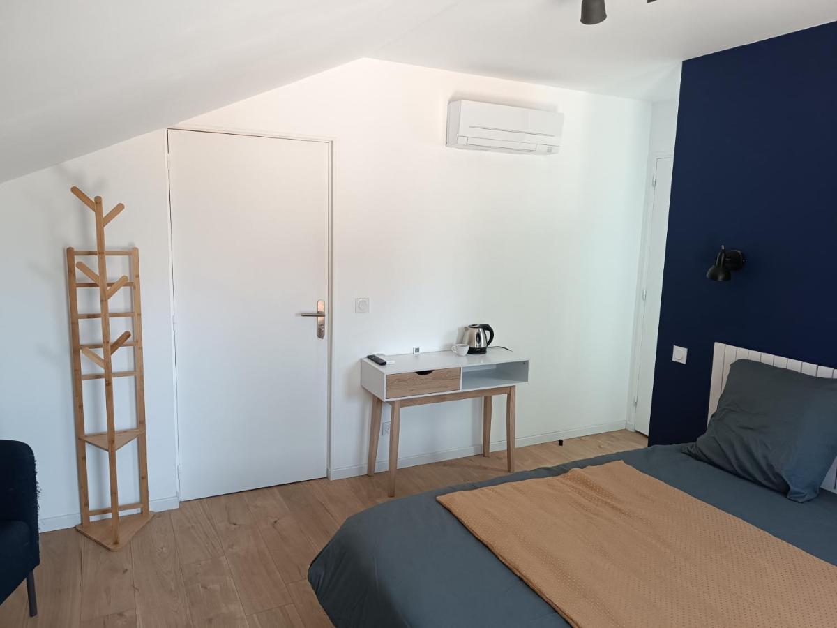 A L'Ombre Des Bois, Chambre Double Vue Jardin Neung-sur-Beuvron Kültér fotó